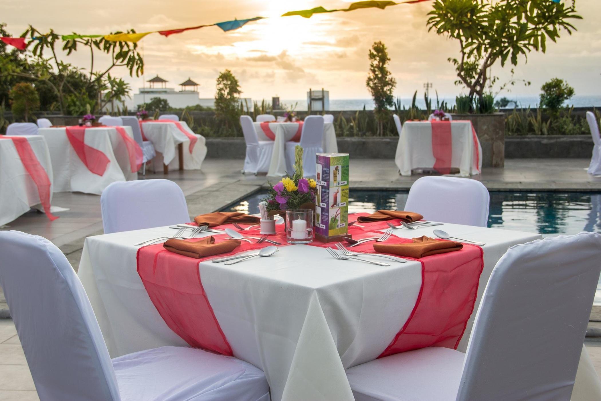 Champlung Mas Hotel Legian Екстер'єр фото