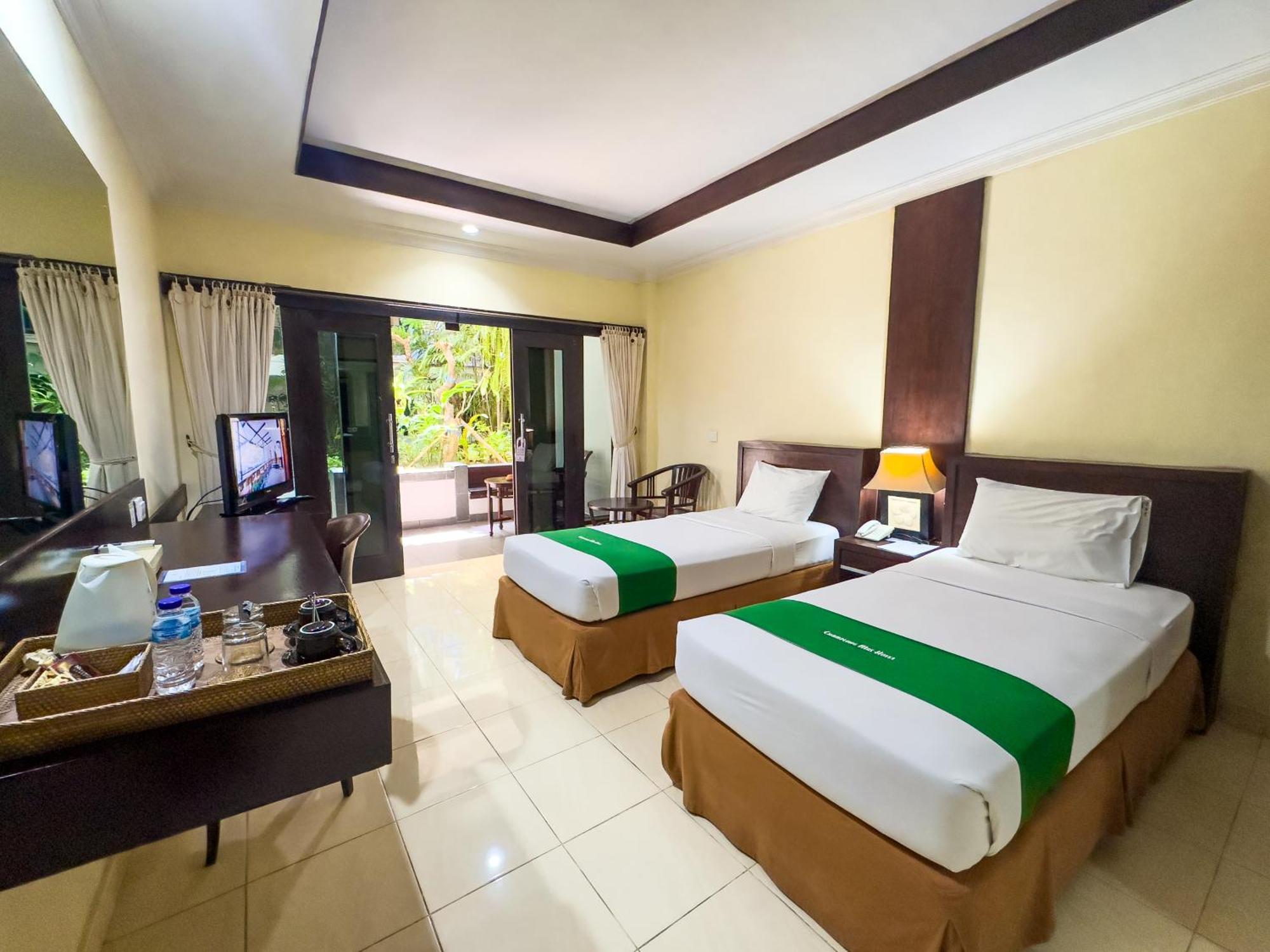 Champlung Mas Hotel Legian Екстер'єр фото