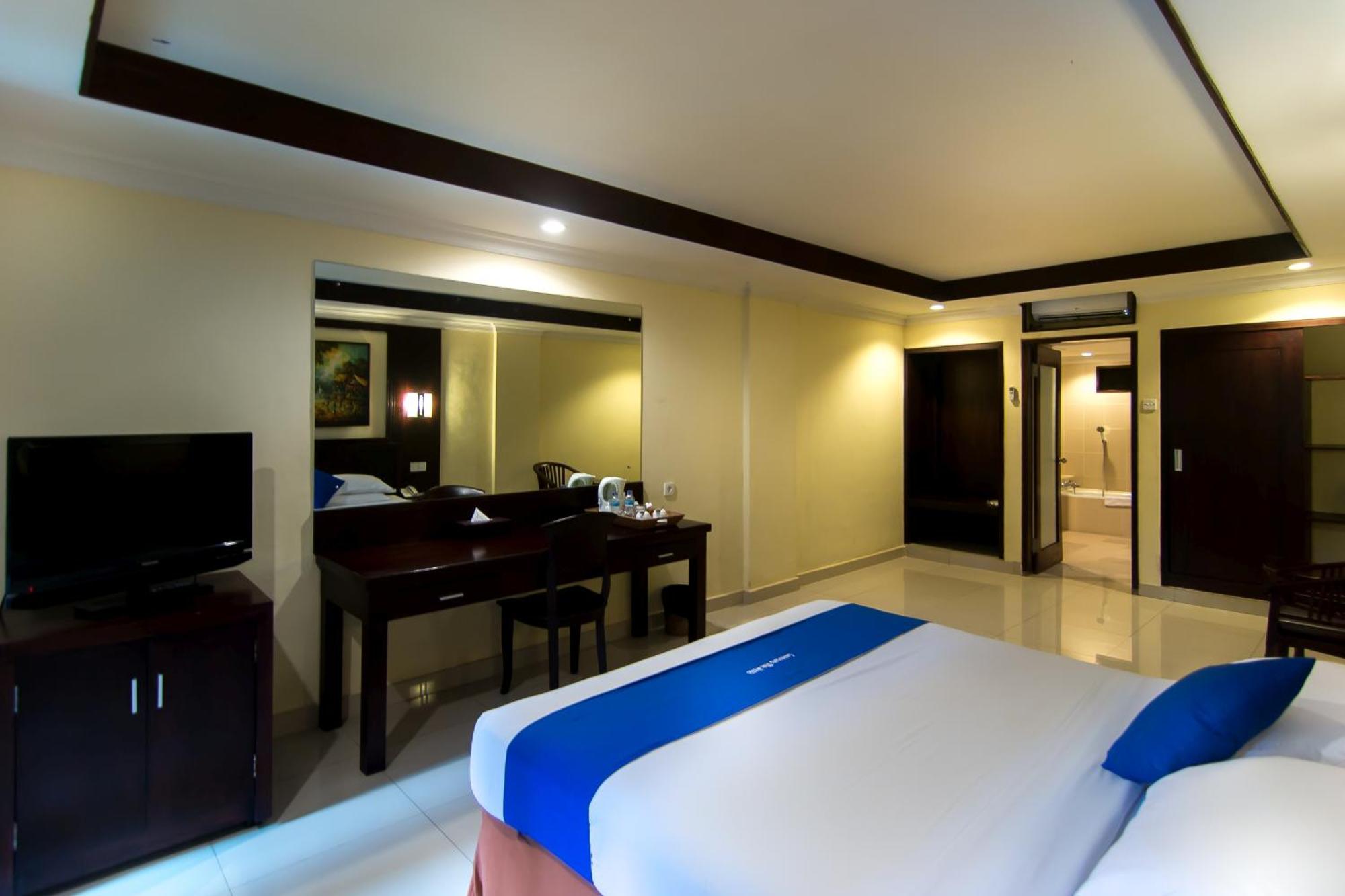 Champlung Mas Hotel Legian Екстер'єр фото