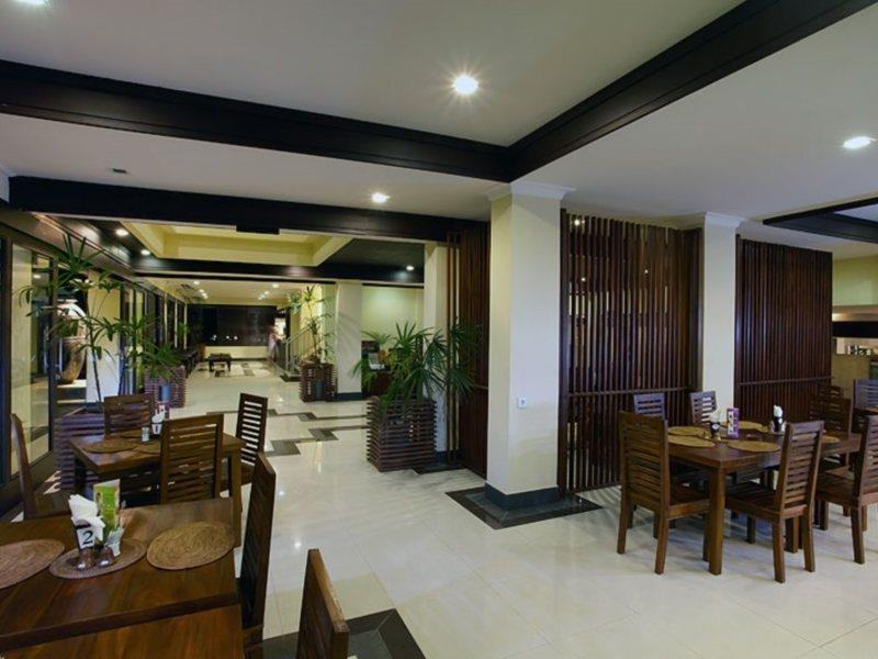 Champlung Mas Hotel Legian Екстер'єр фото